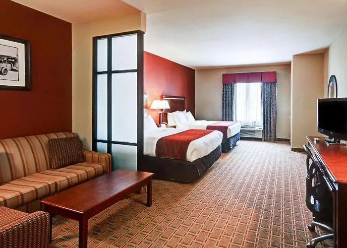 Comfort Suites Lake Worth