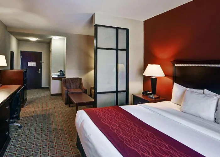Comfort Suites Lake Worth
