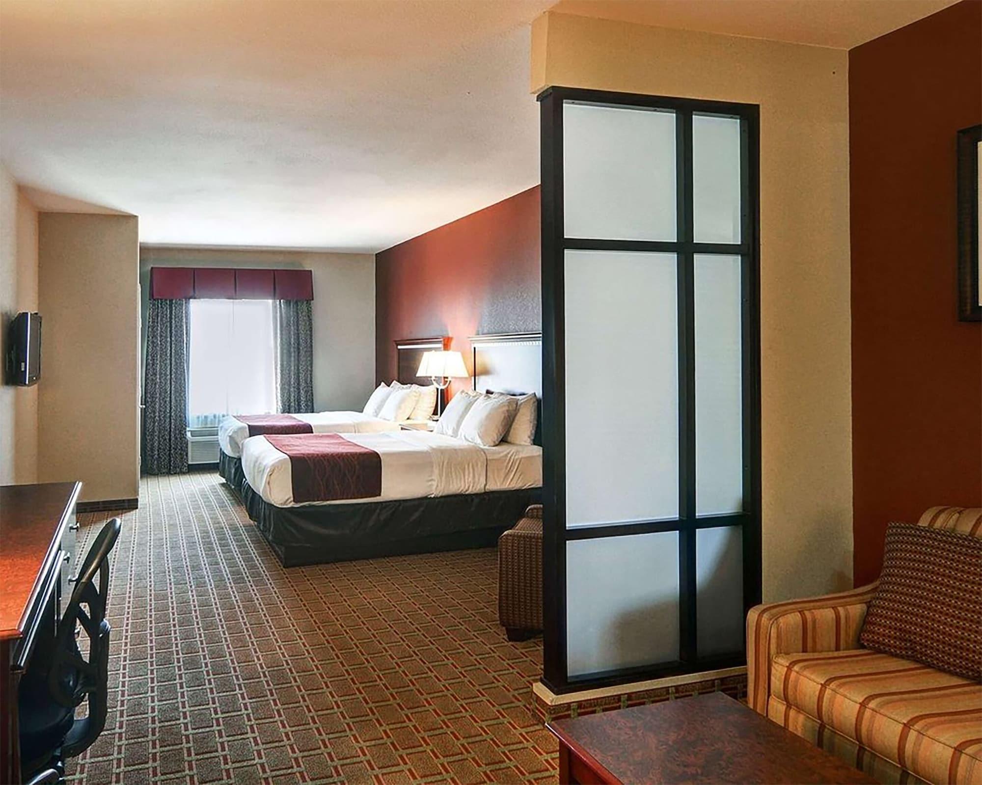 Comfort Worth Hotel 3*