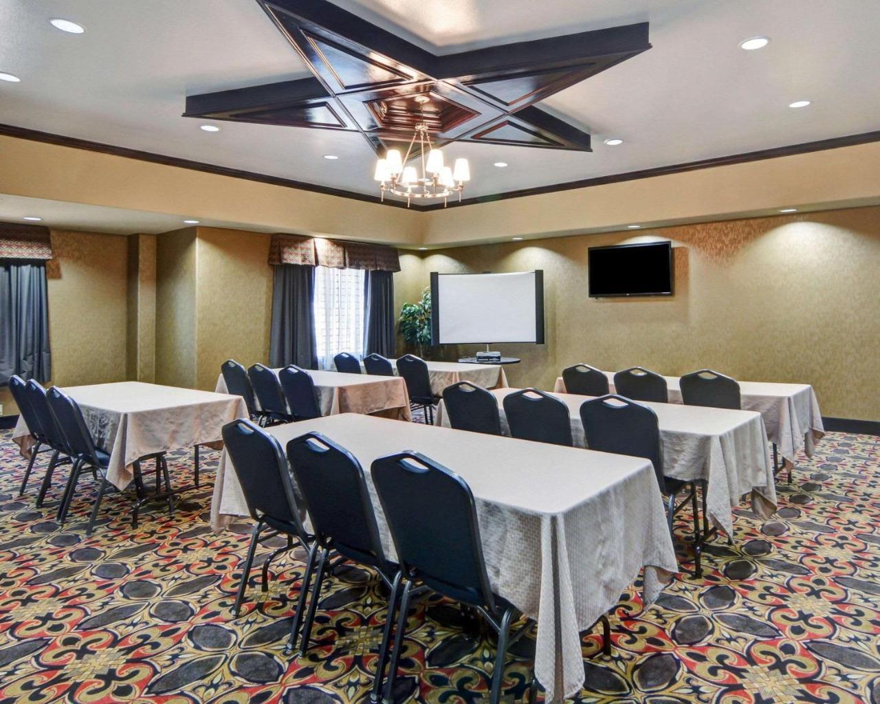 Comfort Worth 3* Fort Worth